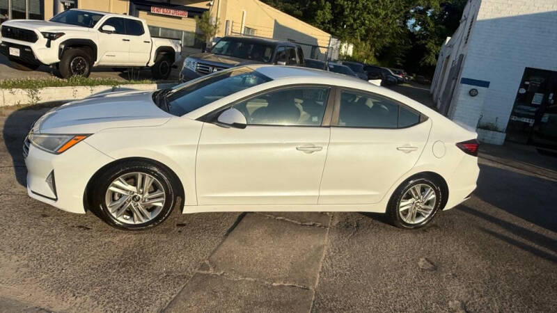 2019 Hyundai Elantra