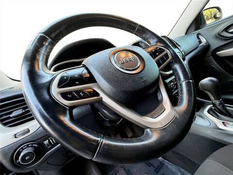 2017 Jeep Cherokee Latitude