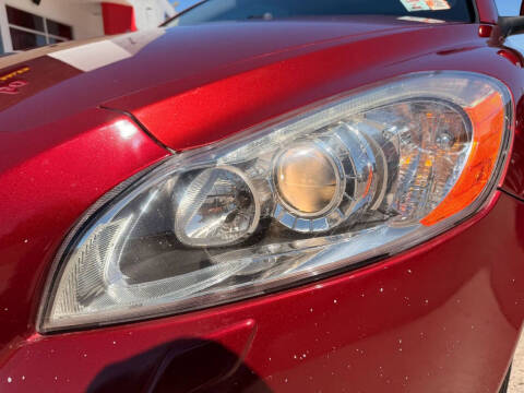 2011 Volvo C70 T5