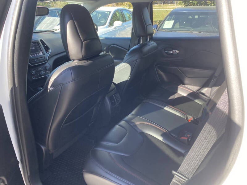 2020 Jeep Cherokee Trailhawk