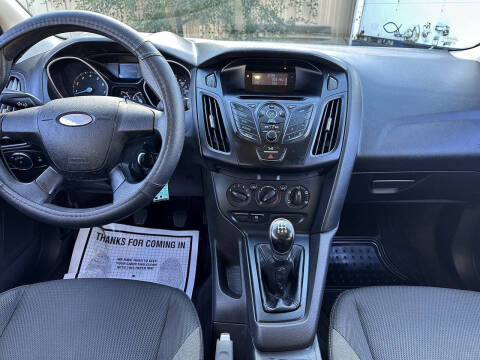 2012 Ford Focus S