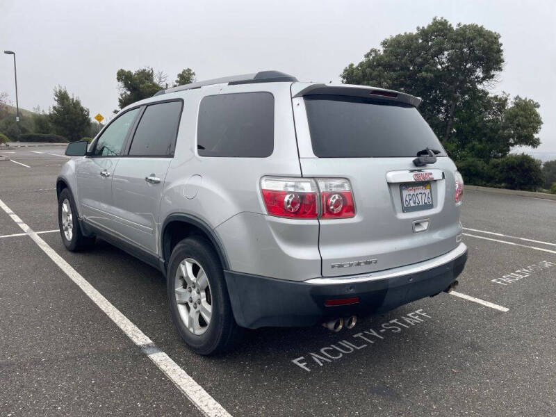 2011 GMC Acadia SLE
