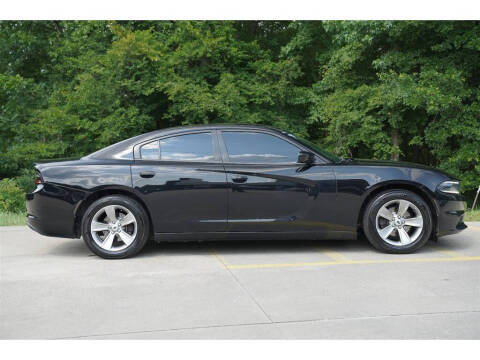 2016 Dodge Charger SE