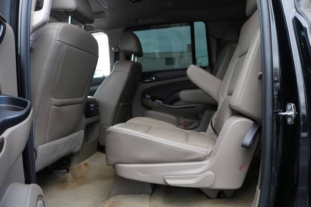 2017 Chevrolet Suburban LT