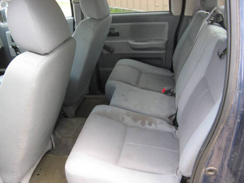 2005 Dodge Dakota ST