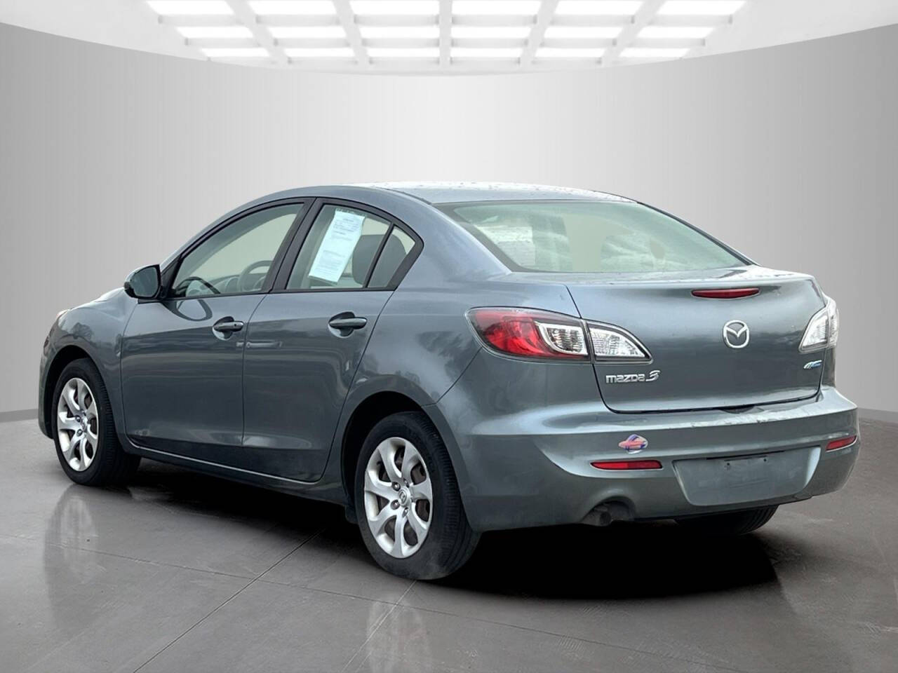 2013 Mazda Mazda3 for sale at Used Cars Toledo in Oregon, OH