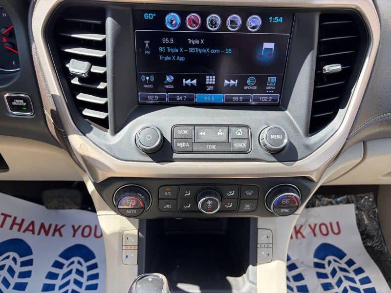 2017 GMC Acadia Denali