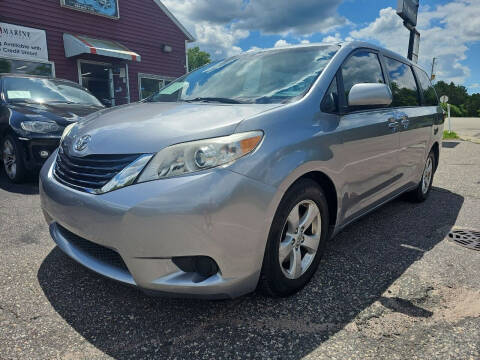 2015 Toyota Sienna for sale at Hwy 13 Motors in Wisconsin Dells WI