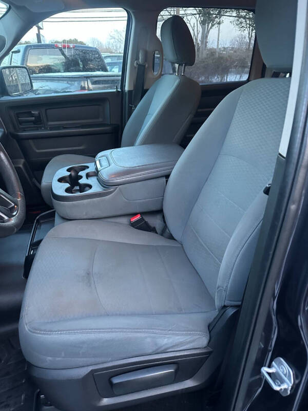 2017 RAM 1500 Express