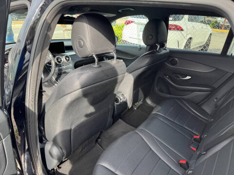 2017 Mercedes-Benz GLC GLC 300