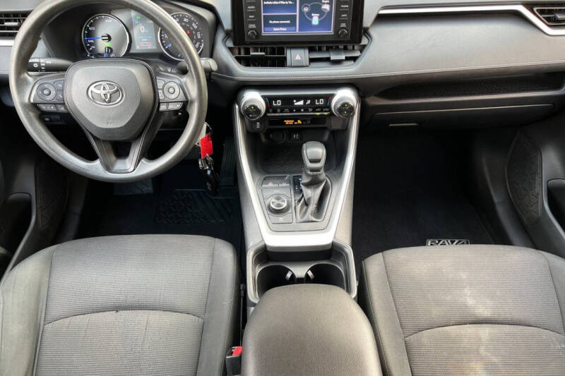 2019 Toyota RAV4 Hybrid LE