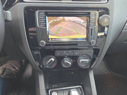 2016 Volkswagen Jetta 1.8T Sport