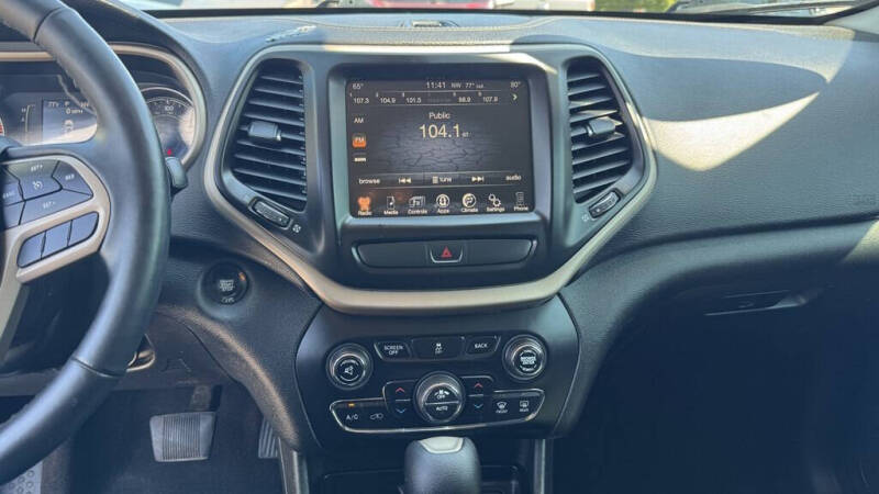 2017 Jeep Cherokee Latitude