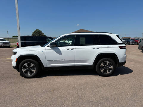 2022 Jeep Grand Cherokee for sale at Jensen's Dealerships in Sioux City IA