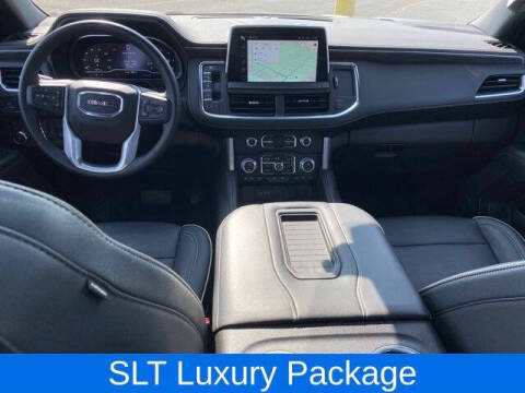 2023 GMC Yukon XL SLT