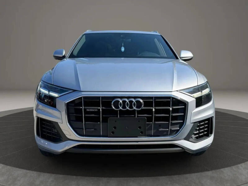 2019 Audi Q8 quattro Premium 55 TFSI