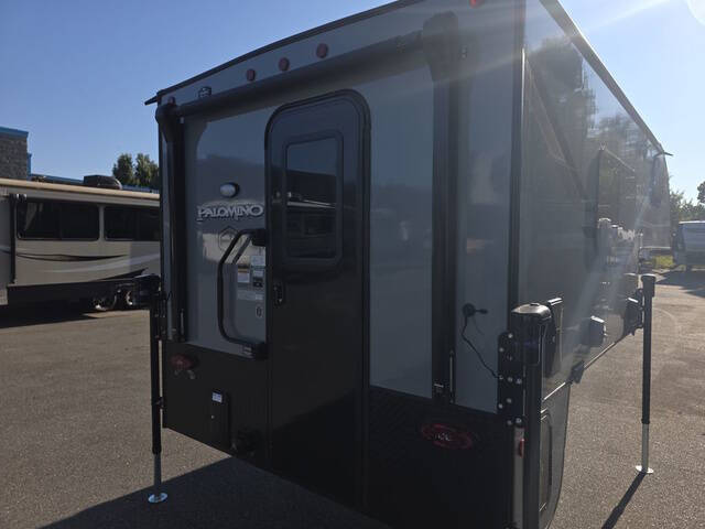 2026 Palomino BACKPACK HS8801