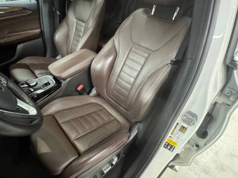 2023 BMW X4 xDrive30i