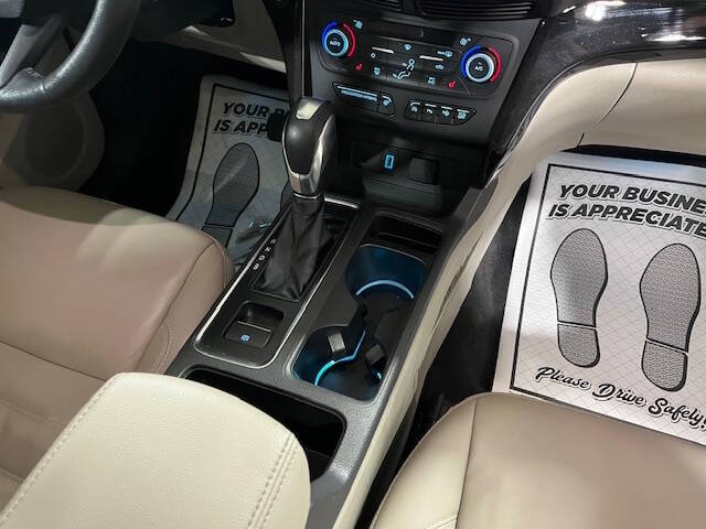 2019 Ford Escape Titanium