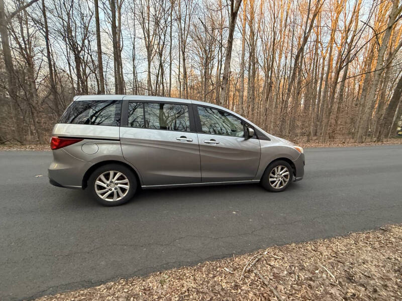 2012 Mazda MAZDA5 Sport