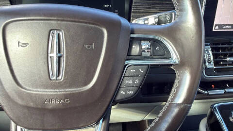 2018 Lincoln Navigator Black Label