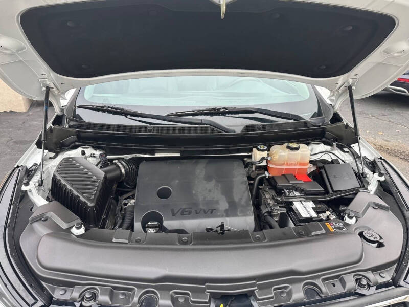 2020 Buick Enclave Essence