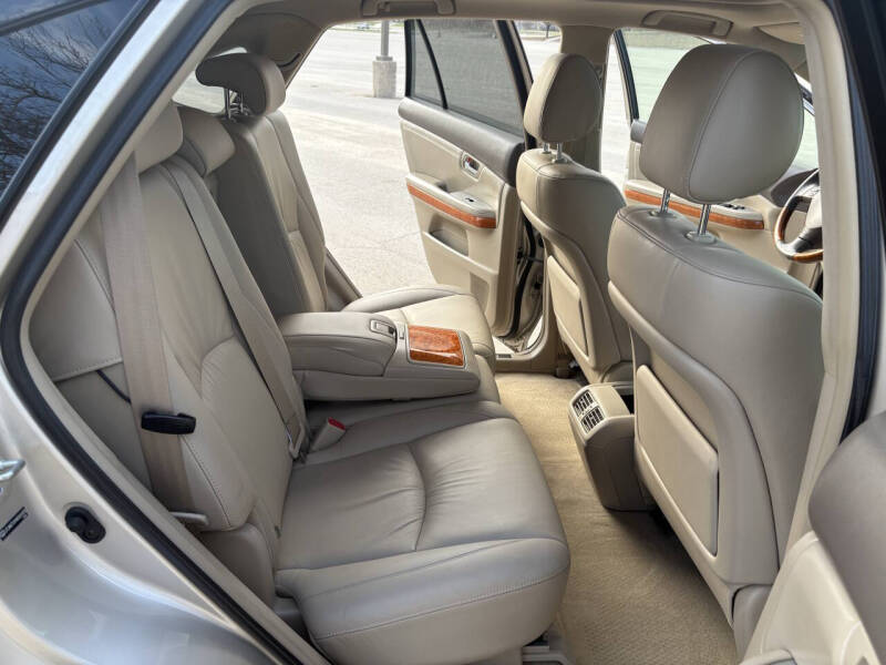 2004 Lexus RX 330