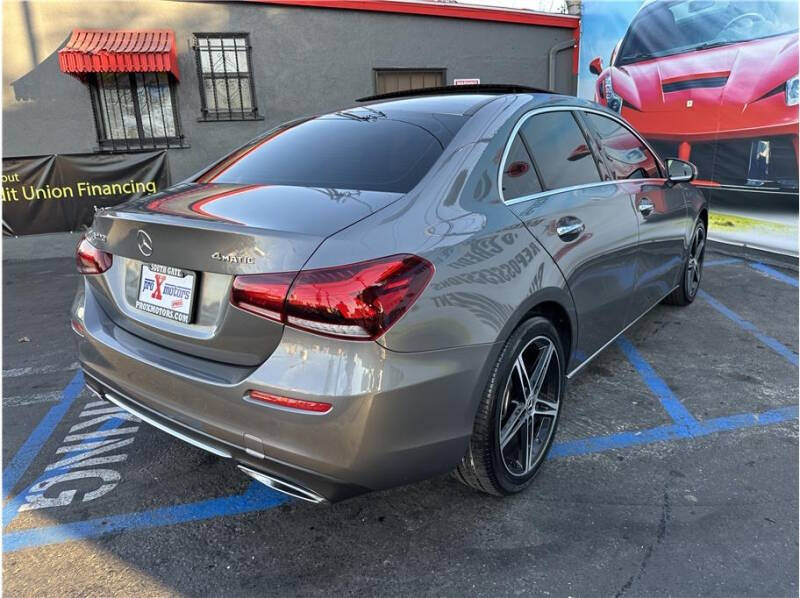 2019 Mercedes-Benz A-Class A220 photo 6