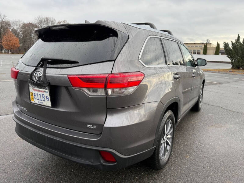 2017 Toyota Highlander XLE