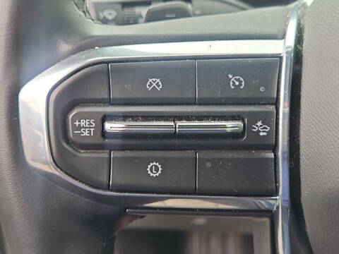 2024 GMC Acadia Elevation