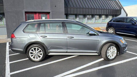 2017 Volkswagen Golf Alltrack