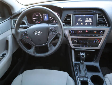 2017 Hyundai Sonata SE