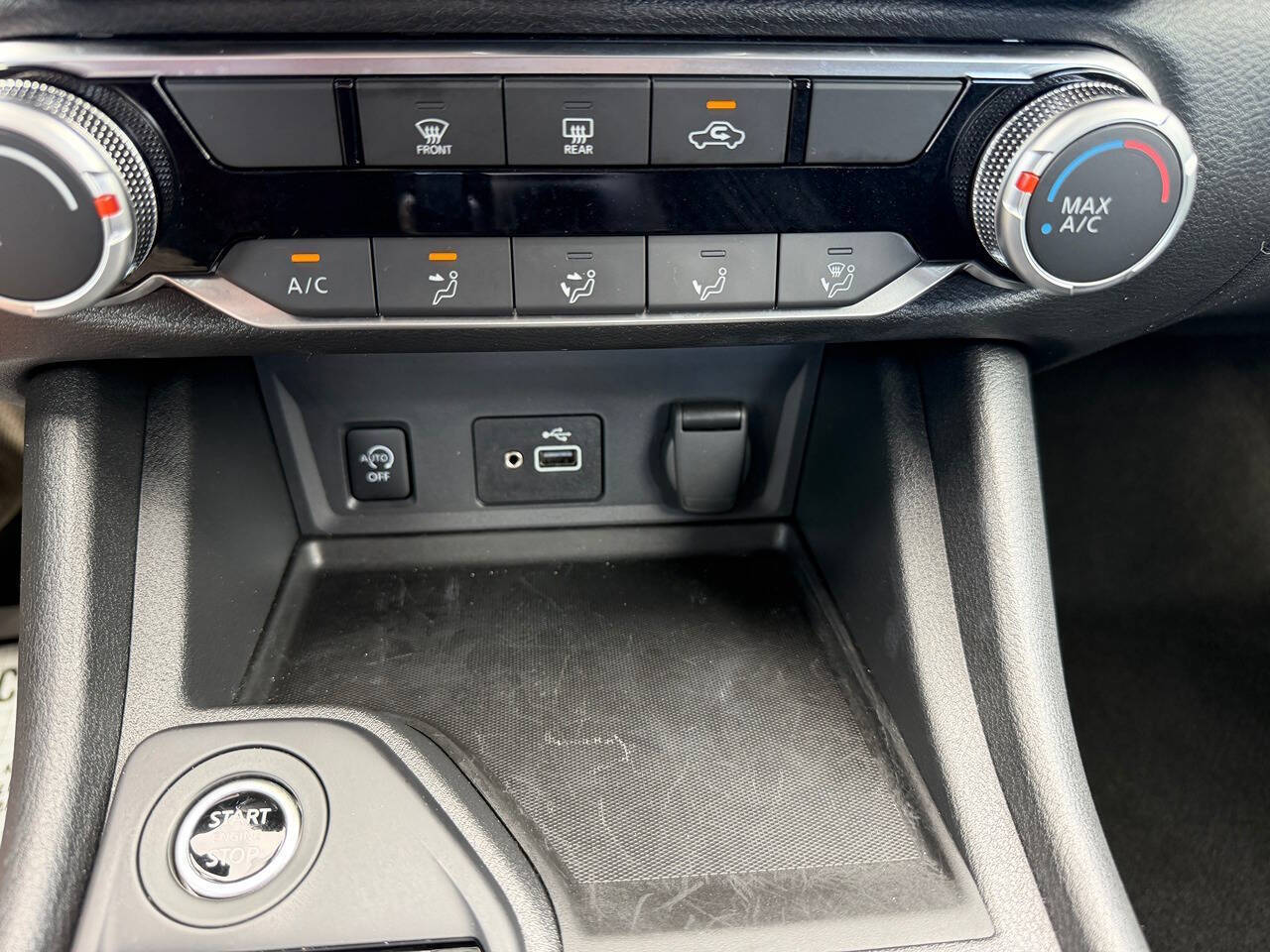 2024 Nissan Sentra 8