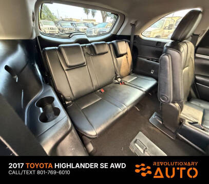 2017 Toyota Highlander SE