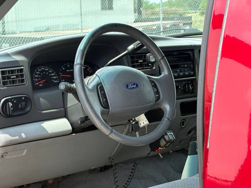 2002 Ford Excursion XLT