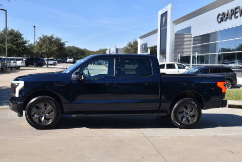 2023 Ford F-150 Lightning Lariat