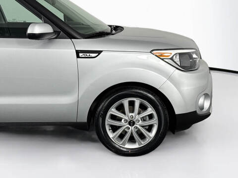 2018 Kia Soul +