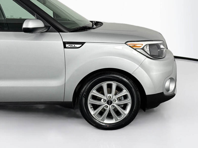 2018 Kia Soul +