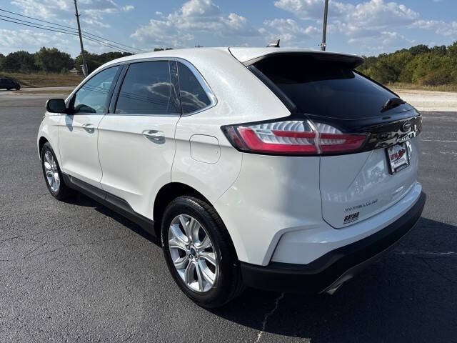 2022 Ford Edge Titanium