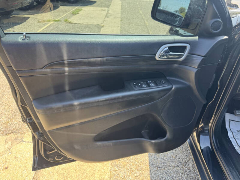 2021 Jeep Grand Cherokee Laredo E