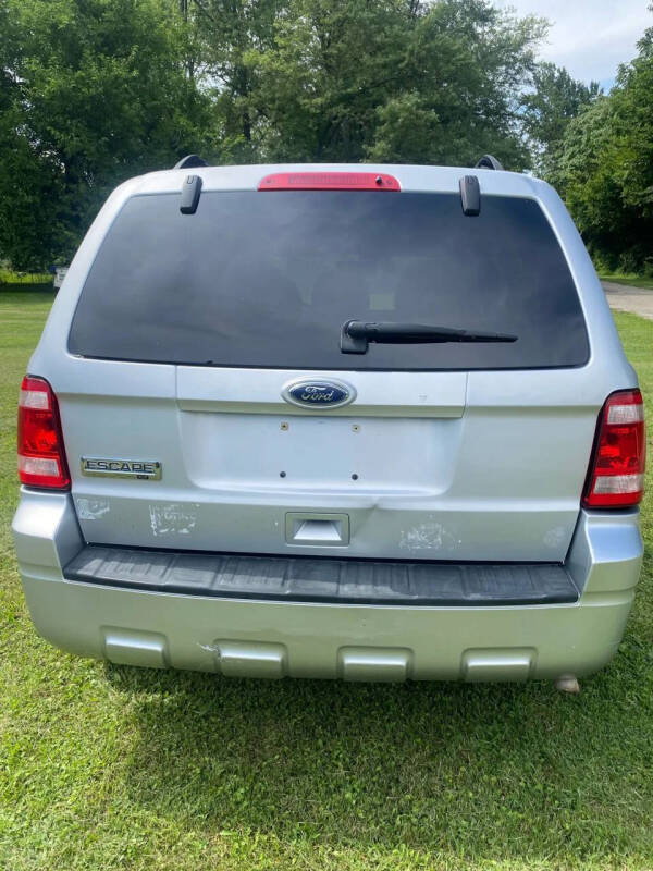 2011 Ford Escape XLT