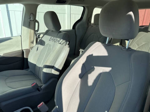 2017 Chrysler Pacifica Touring