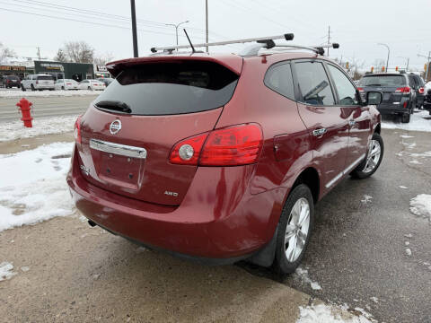 2015 Nissan Rogue Select S