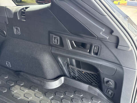 2023 Subaru Outback Touring