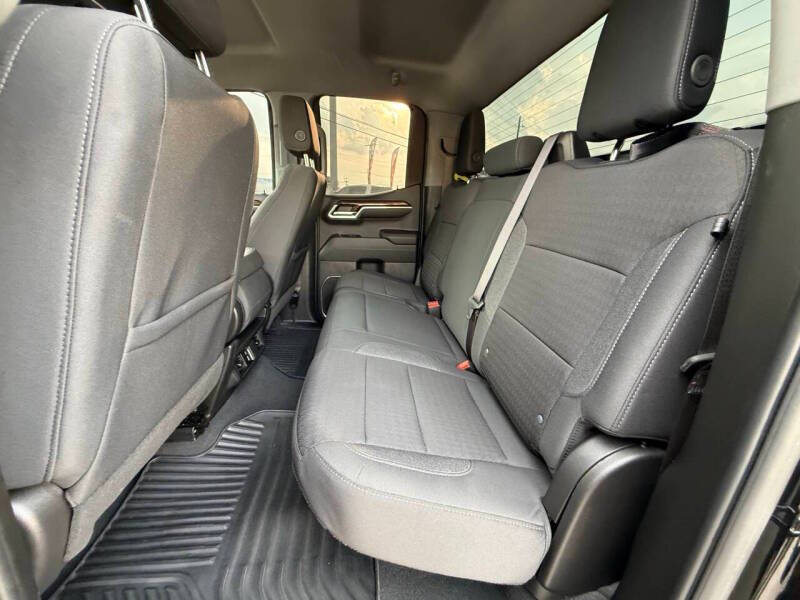 2023 GMC Sierra 1500 SLE