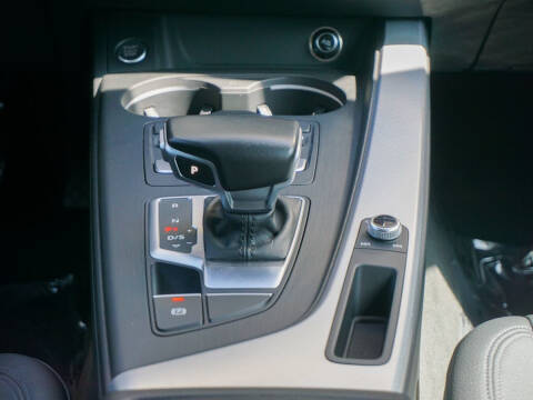 2017 Audi A4 2.0T quattro Premium Plus