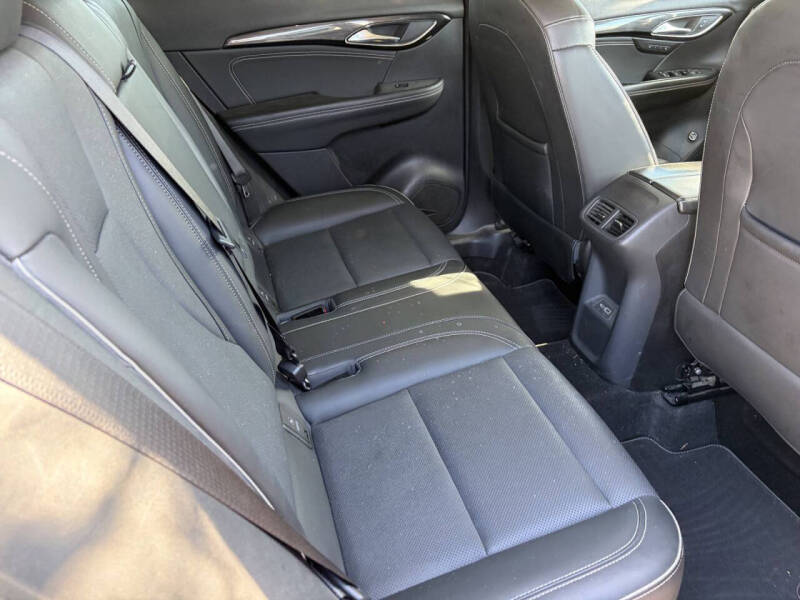 2022 Buick Envision Essence
