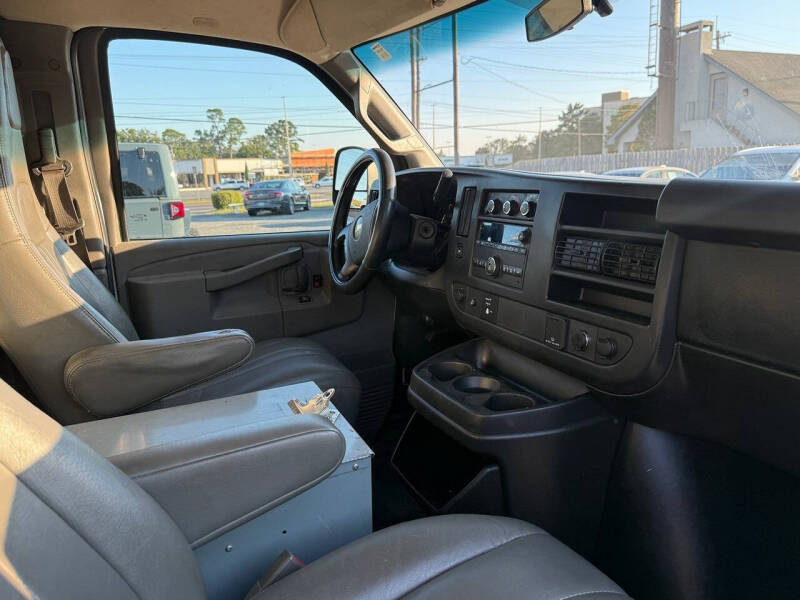 2016 Chevrolet Express 2500