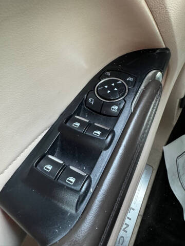 2017 Lincoln MKC Select