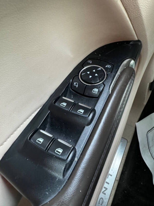 2017 Lincoln MKC Select